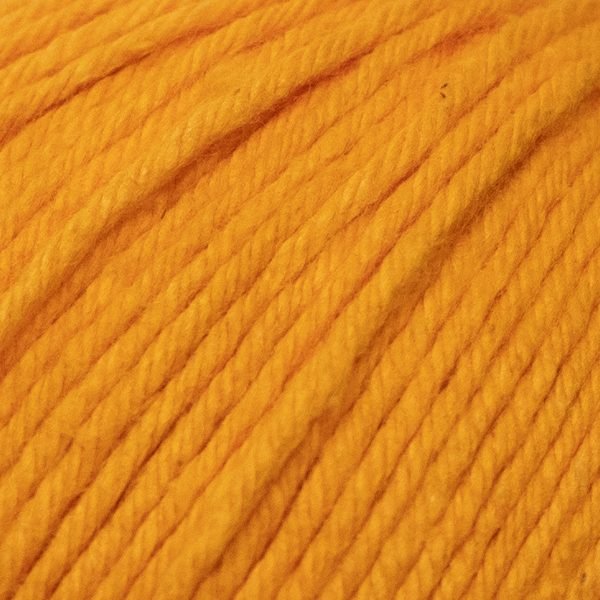 Barbante Cisne Multiarte 453m - 6 fios Amarelo Escuro 00290 - Image 2